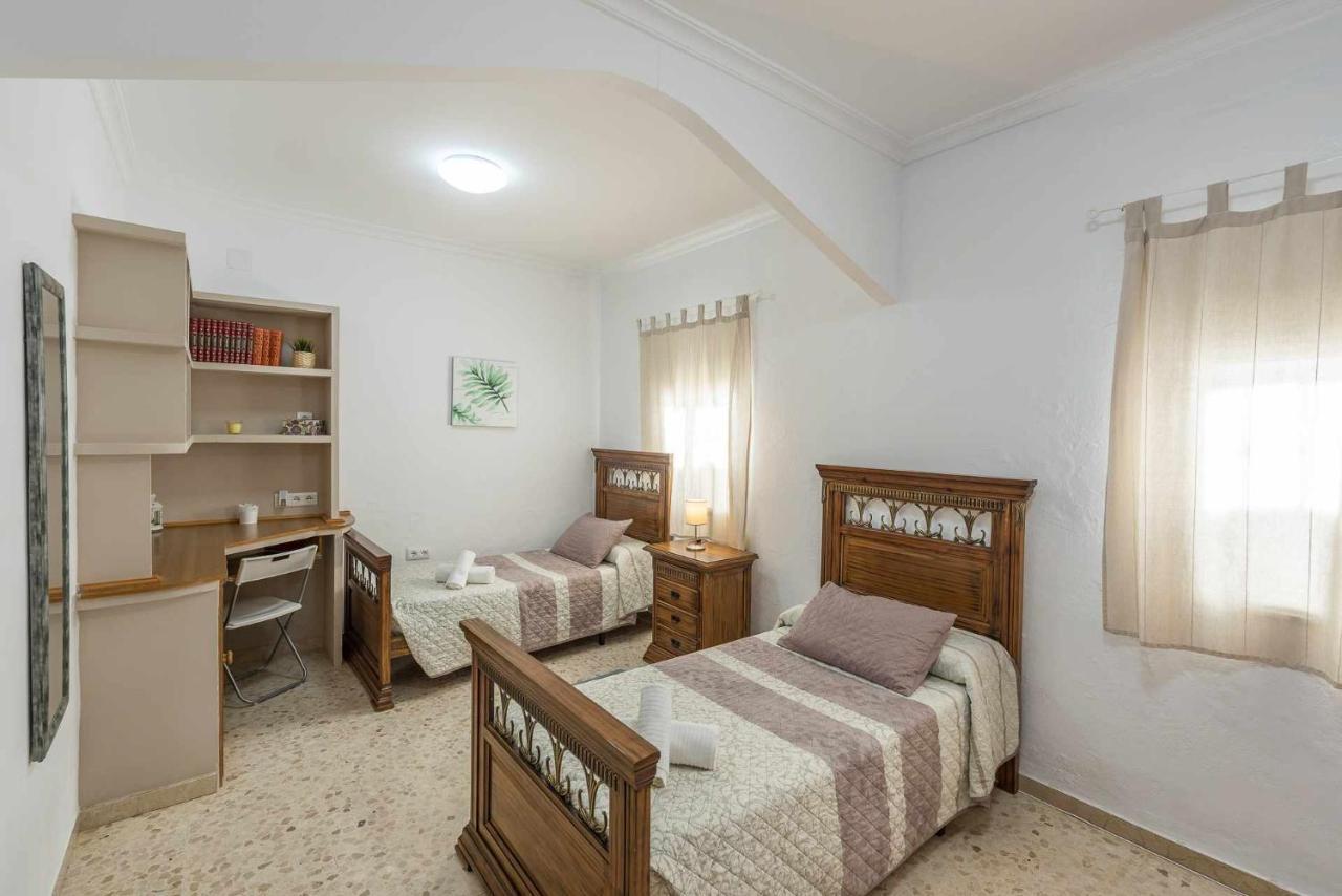 Casa Rural Entre Olivos La Puebla de Cazalla Ngoại thất bức ảnh